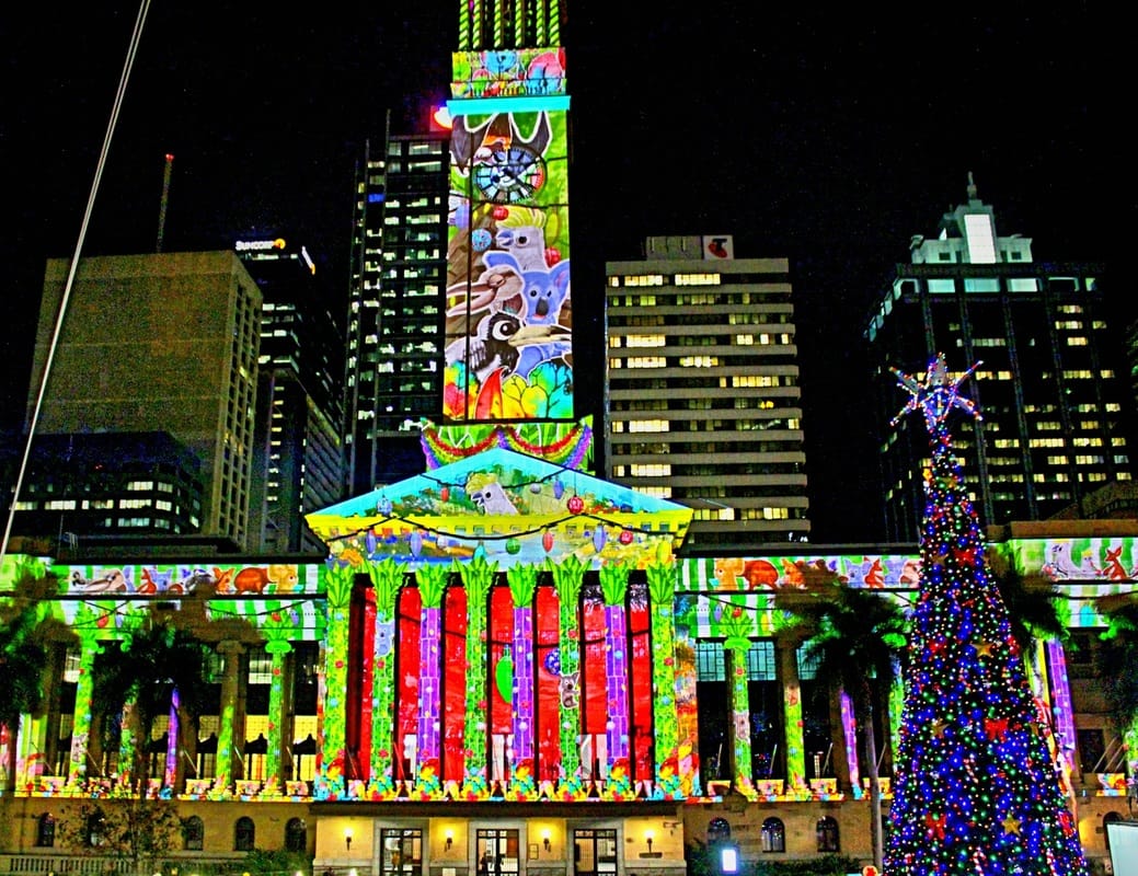Gold Lotto City Hall Light Spectacular, King George Square - Brisbane Family Explorers